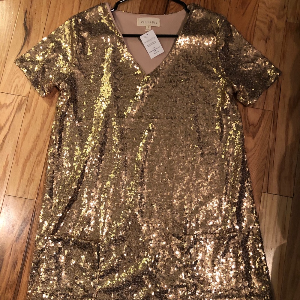 Sequins dress! NEVER WORN